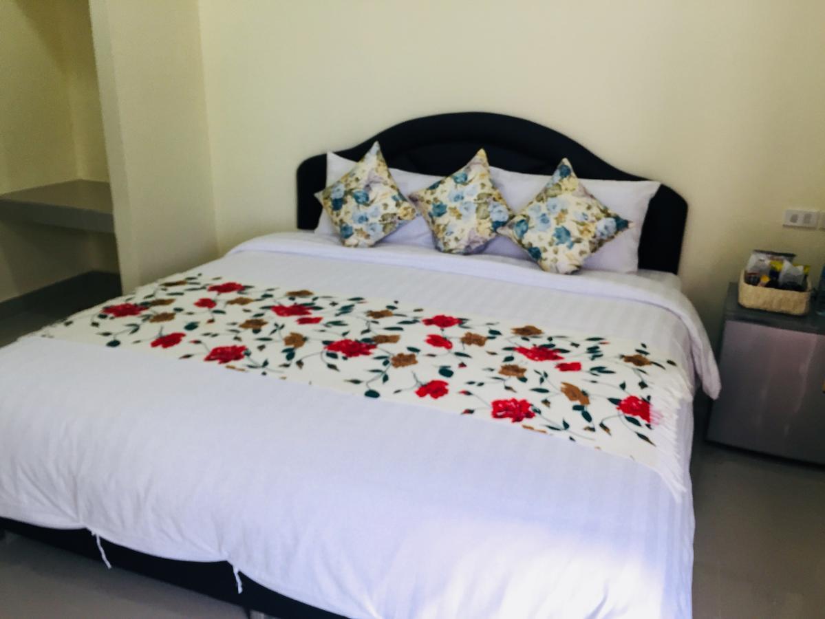 Baan Kalaya Garden Apartment Ban Mai Екстериор снимка