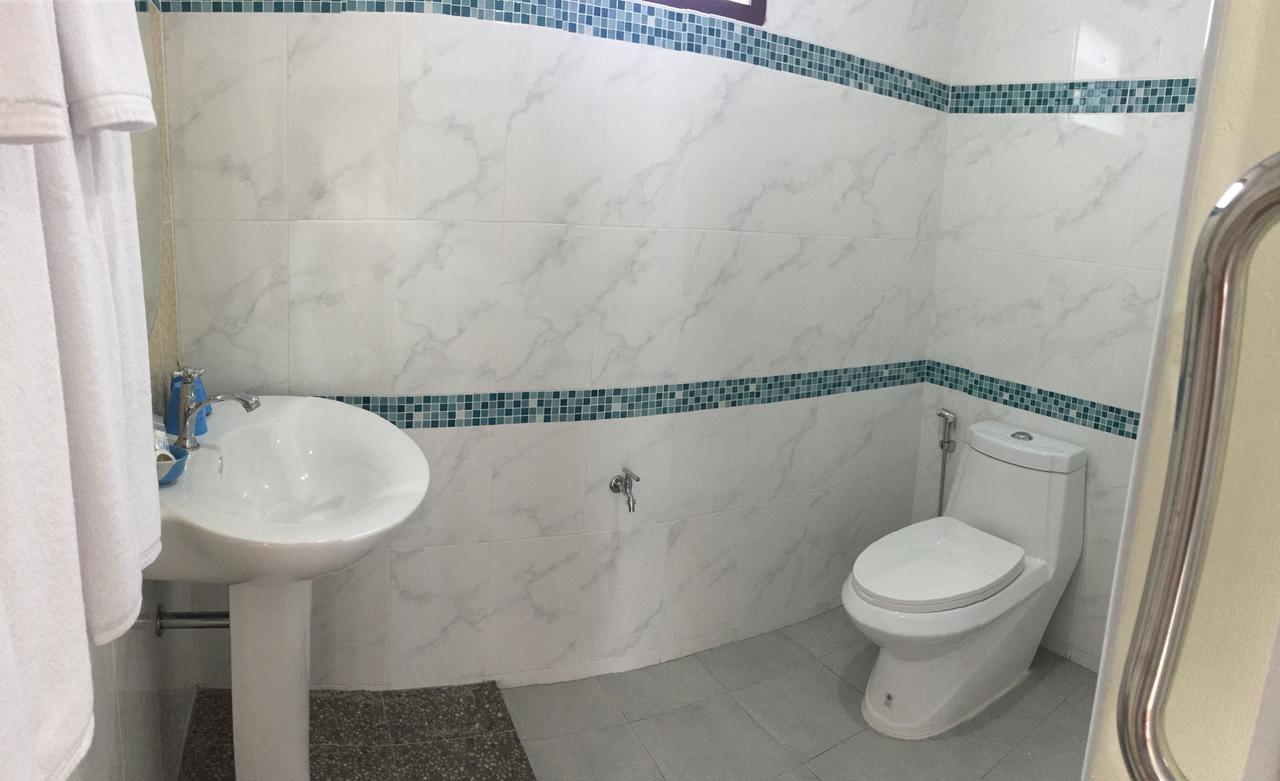 Baan Kalaya Garden Apartment Ban Mai Екстериор снимка